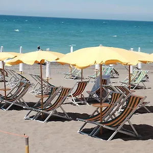 Casa Di Caccia Marina Di Bibbona